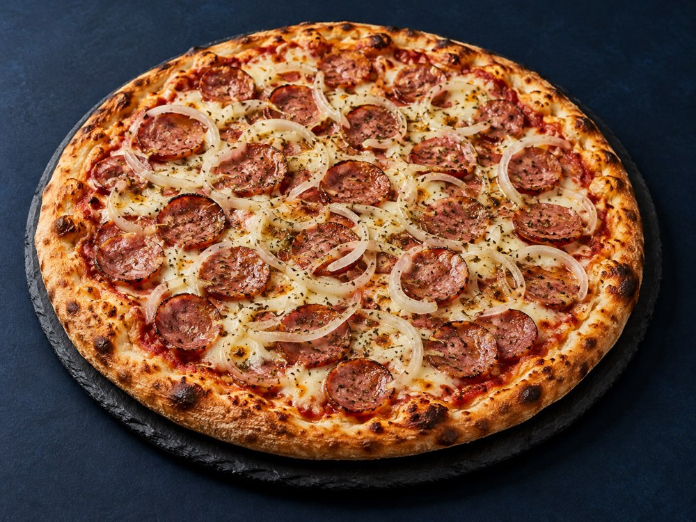 Pizza de calabresa ilustrativa